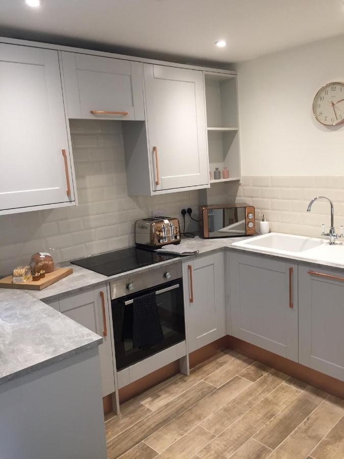 Stans Place Self Catering Cottage 马姆斯伯里 外观 照片